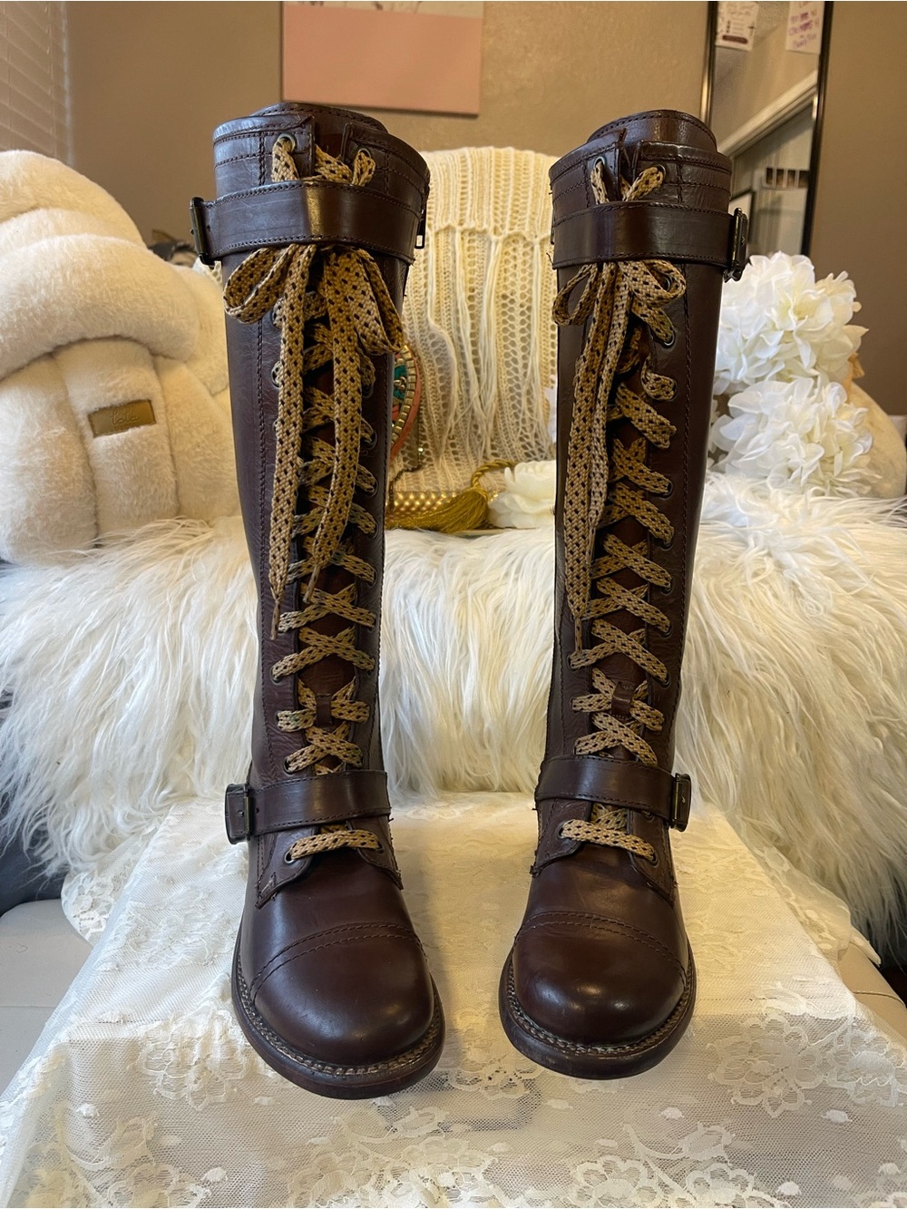 Frye EUC Jenna CapnTor Lace-Up Boot in Brown Leather MSRP$350